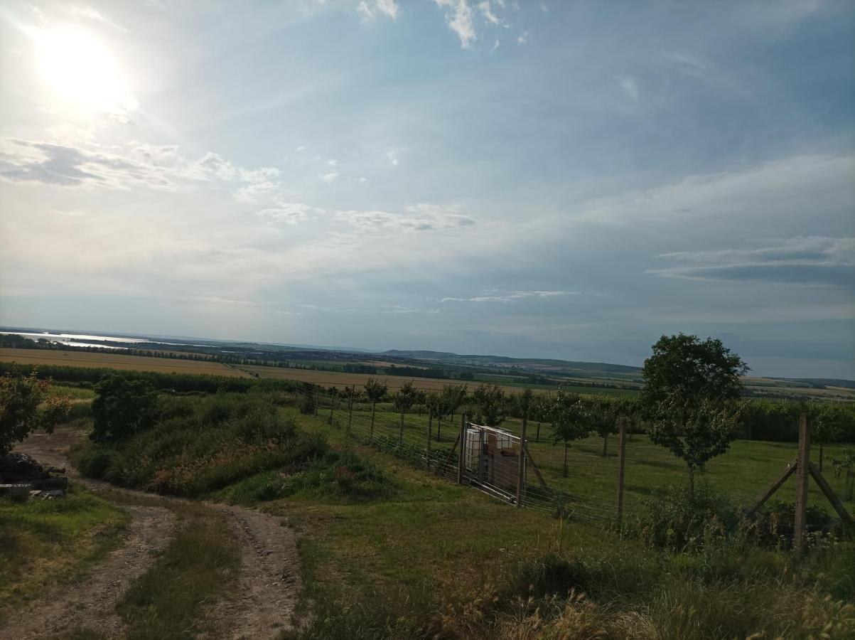 Ubytovani U Leose Zaječí المظهر الخارجي الصورة